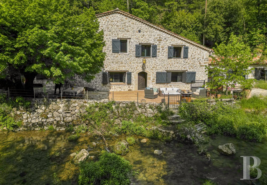 A former 19th-century water mill in the heart of nature north-west of Grasse in Alpes-Maritimes - photo  n°4